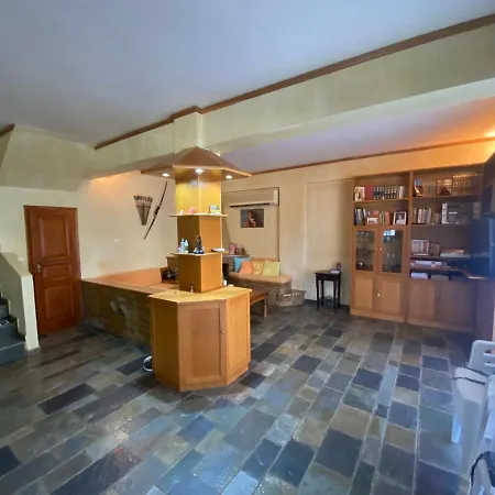 Avlida House Quarto em Acomodações Particulares *